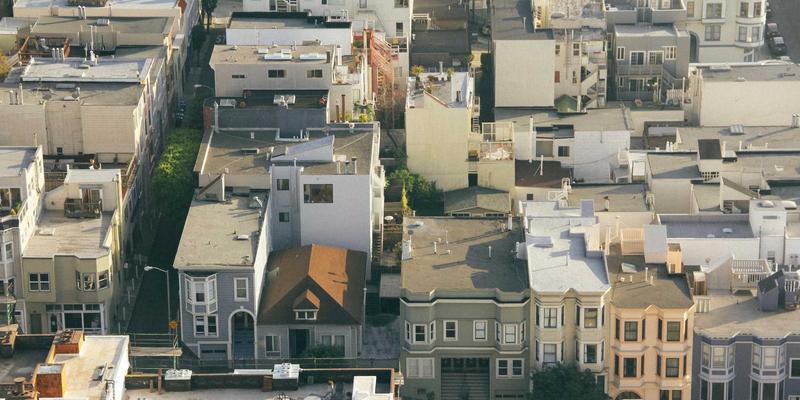 七大洲山脉形成机制对比：从欧洲阿尔卑斯到全球高峰的攀登风险评估